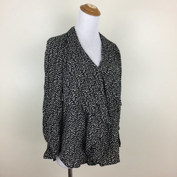 11-1 TYLHO Anthropologie Black White Print Ruffle Front Long Sleeve Button Shirt - Picture 1 of 8